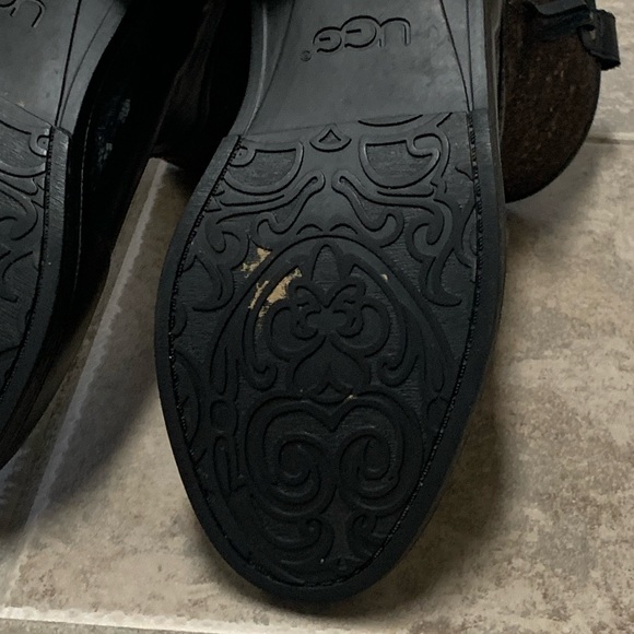 UGG Stephanson Black Tassel Rain Boot - Picture 10 of 11